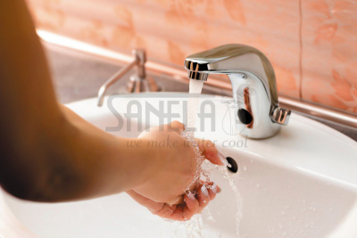 Сенсорный смеситель SLU 15 арт: 03150 Sanela Чехия (фото, схема)