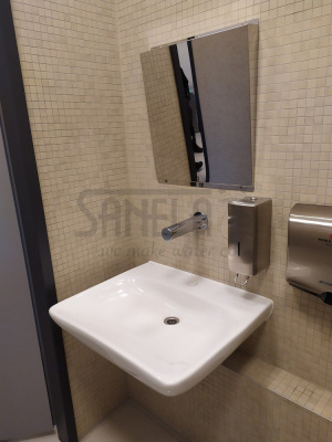 Настенный бесконтактный смеситель SLU 42K арт: 03420 Sanela Чехия (фото, схема)